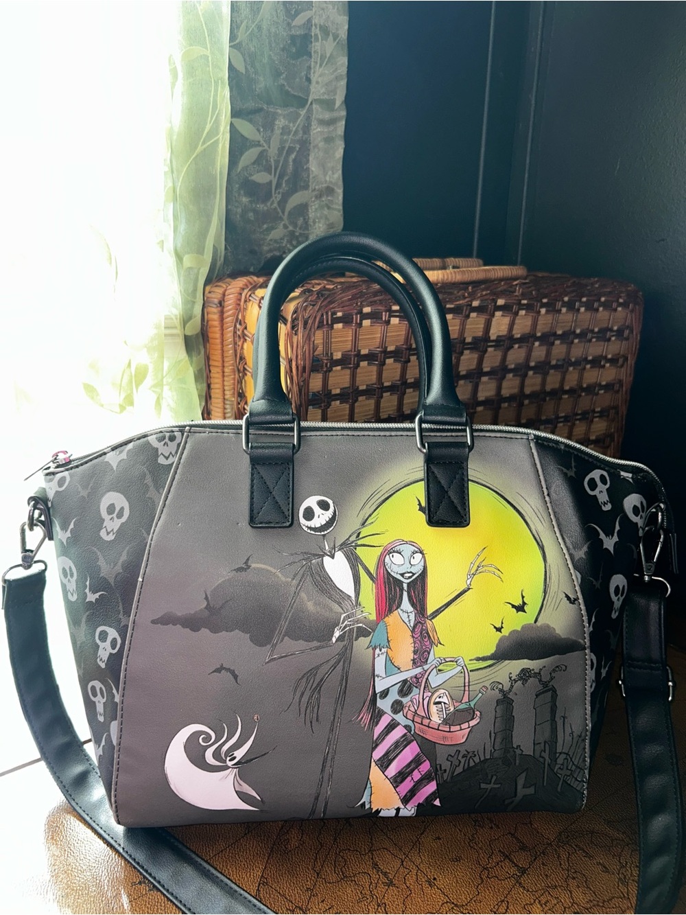 Loungefly The Nightmare Before Christmas Jack & Sally Picnic Satchel Bag - Picture 2 of 14